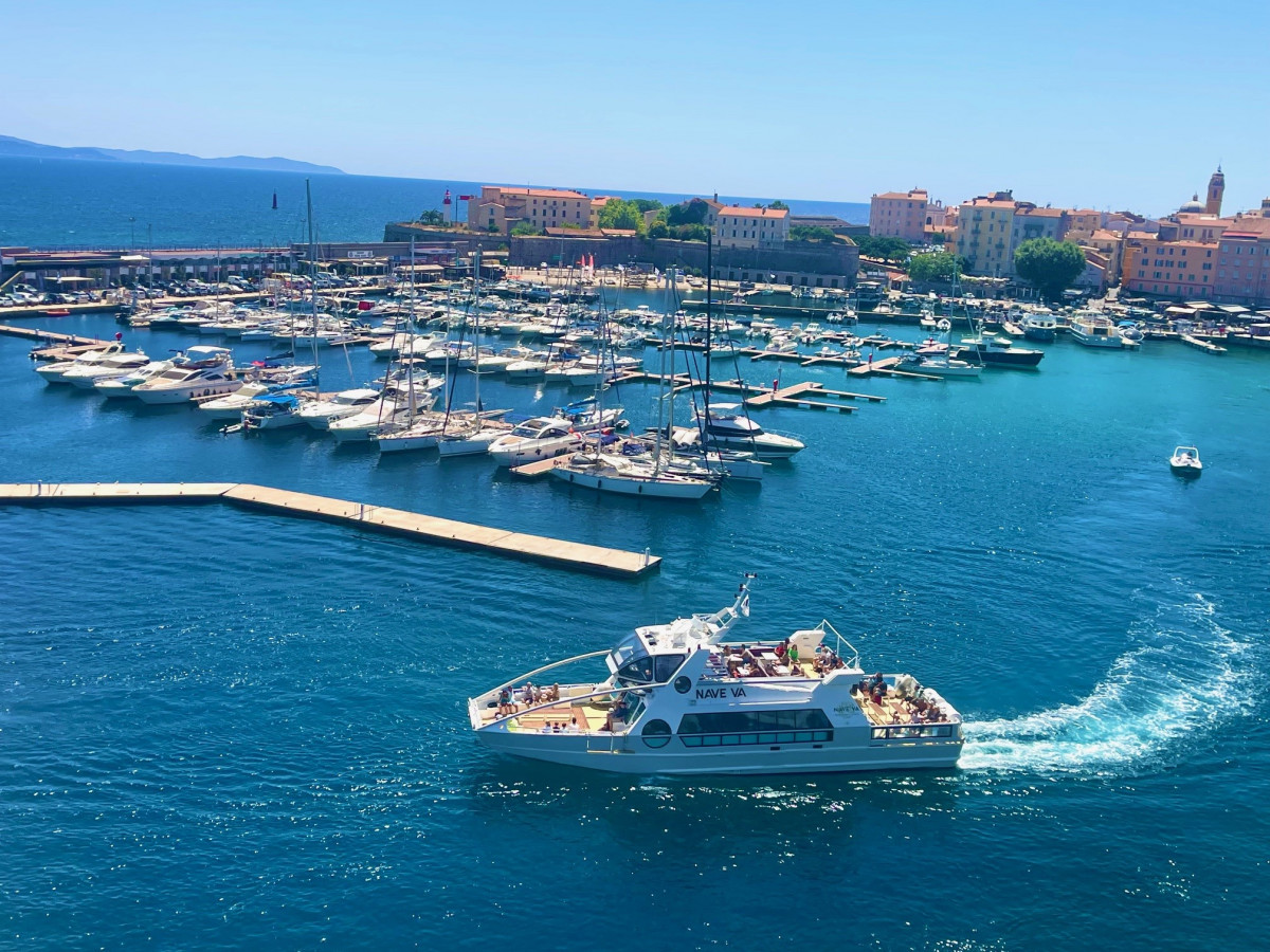 naveva-vu-hautre-ajaccio-42168-42463-42567 naveva-vu-hautre-ajaccio-42168-42463-42567